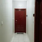 Zoe's Luxury Living Daire Golos