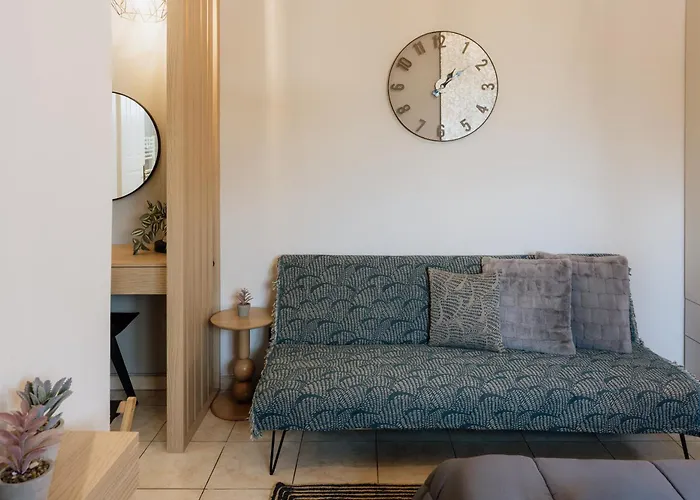 Апартаменты Zoe's Luxury Living