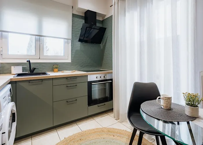 Zoe's Luxury Living Апартаменты *